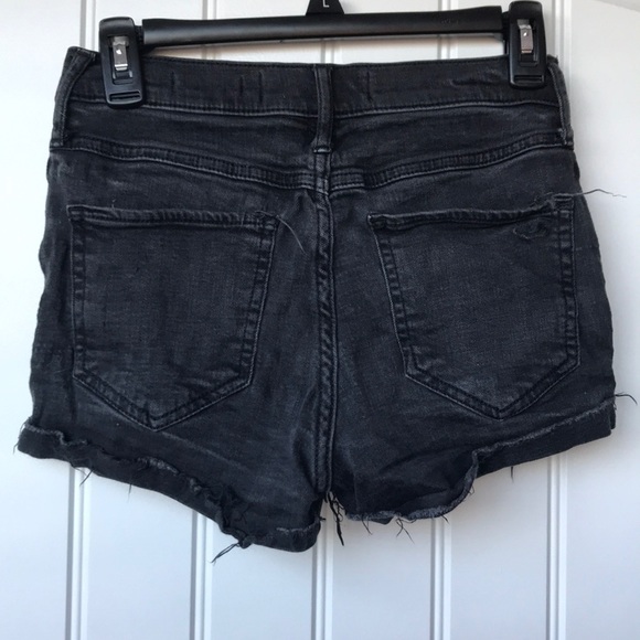 Hollister Jean shorts - Picture 2 of 3
